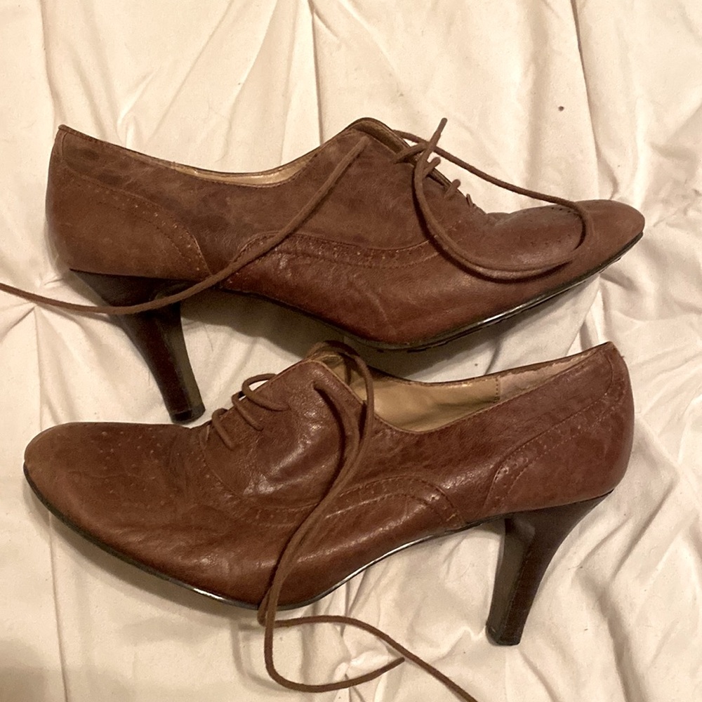 Healed lace up booties